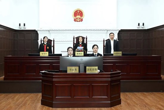 配资之家门户网站 全国首例！董监高承诺增持却一股没买，被判赔偿近80万！
