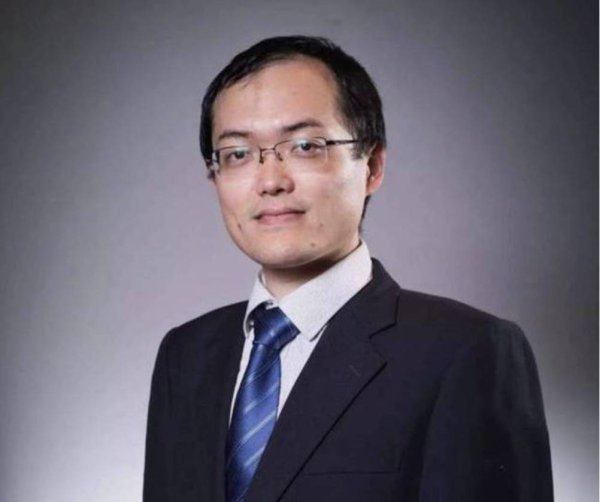 股票配资平台 “顶流”张坤卸任易方达高管！称将专注投资，在管规模608亿元